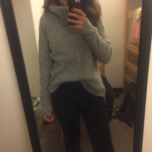 Turtle neck sweater